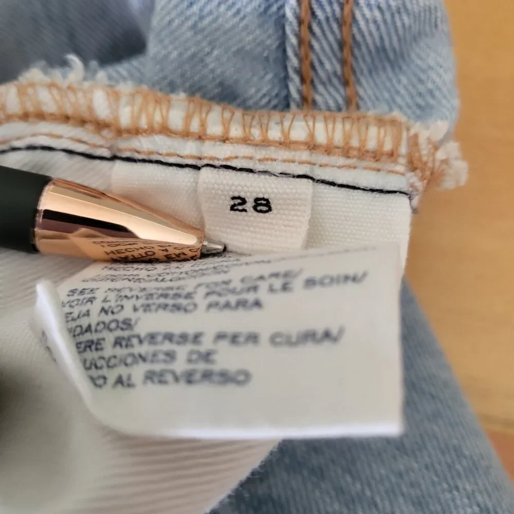 Marc Jacobs denim skirt - Picture 2 of 10